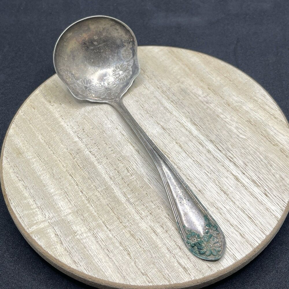 VTG Atq WM Rogers&Son Pat Jan 4 1910 Silverplate Daisy Pattern Gravy Soup Spoon
